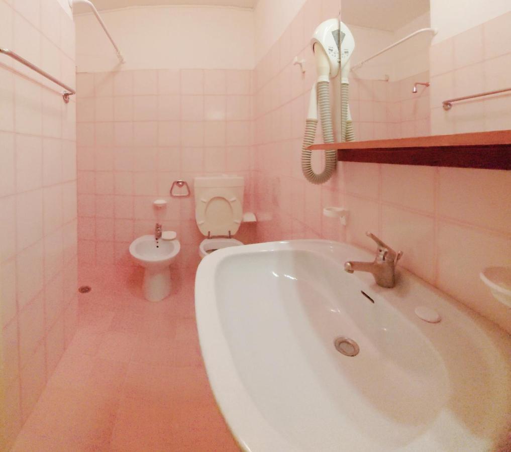 Hotel Trevi ليدو دي يسولو المظهر الخارجي الصورة