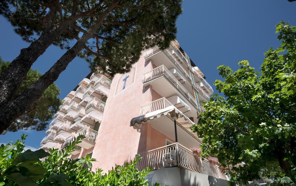 Hotel Trevi ليدو دي يسولو المظهر الخارجي الصورة